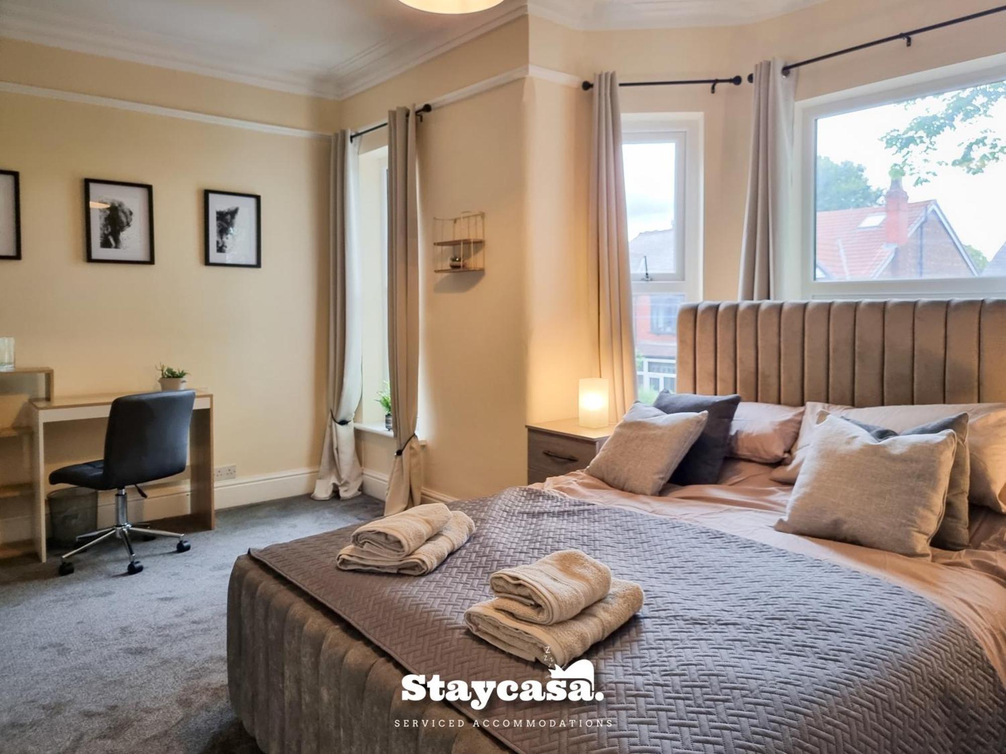 Spacious 5br In Leafy Withington Manchester